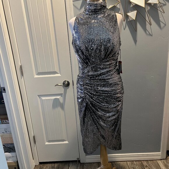 Vince Camuto Metallic Silver Midi Dress - Picture 1 of 3